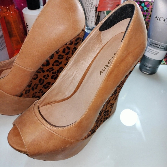 Ziginy - Picture 3 of 6